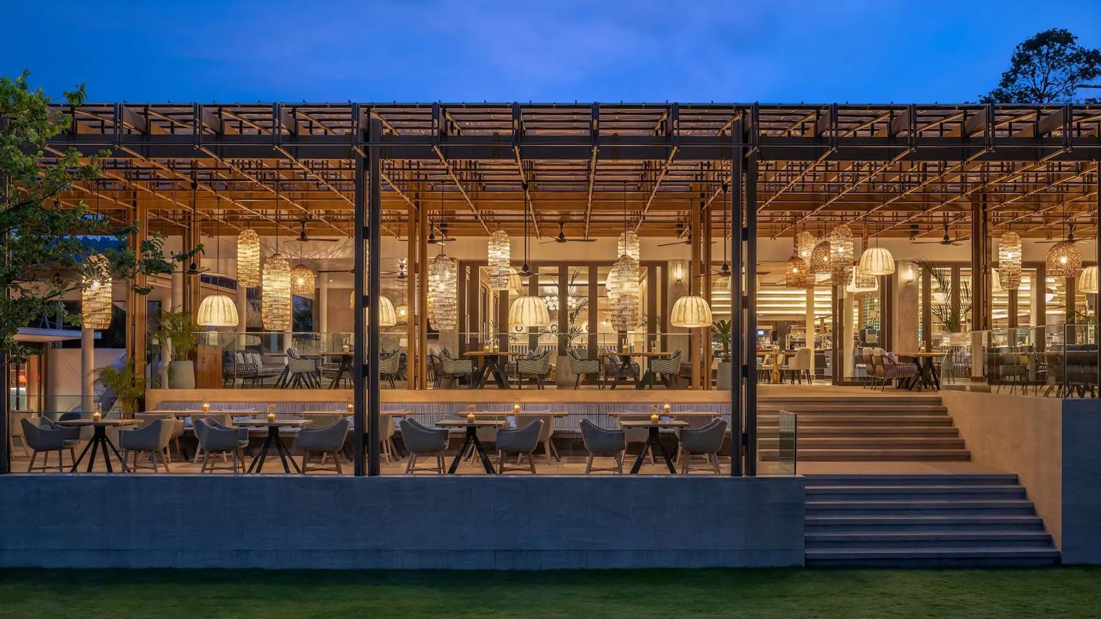 restaurants-the-pool-house-kitchen