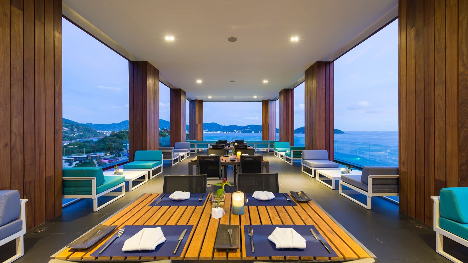restaurants-the-meka-sky-lounge