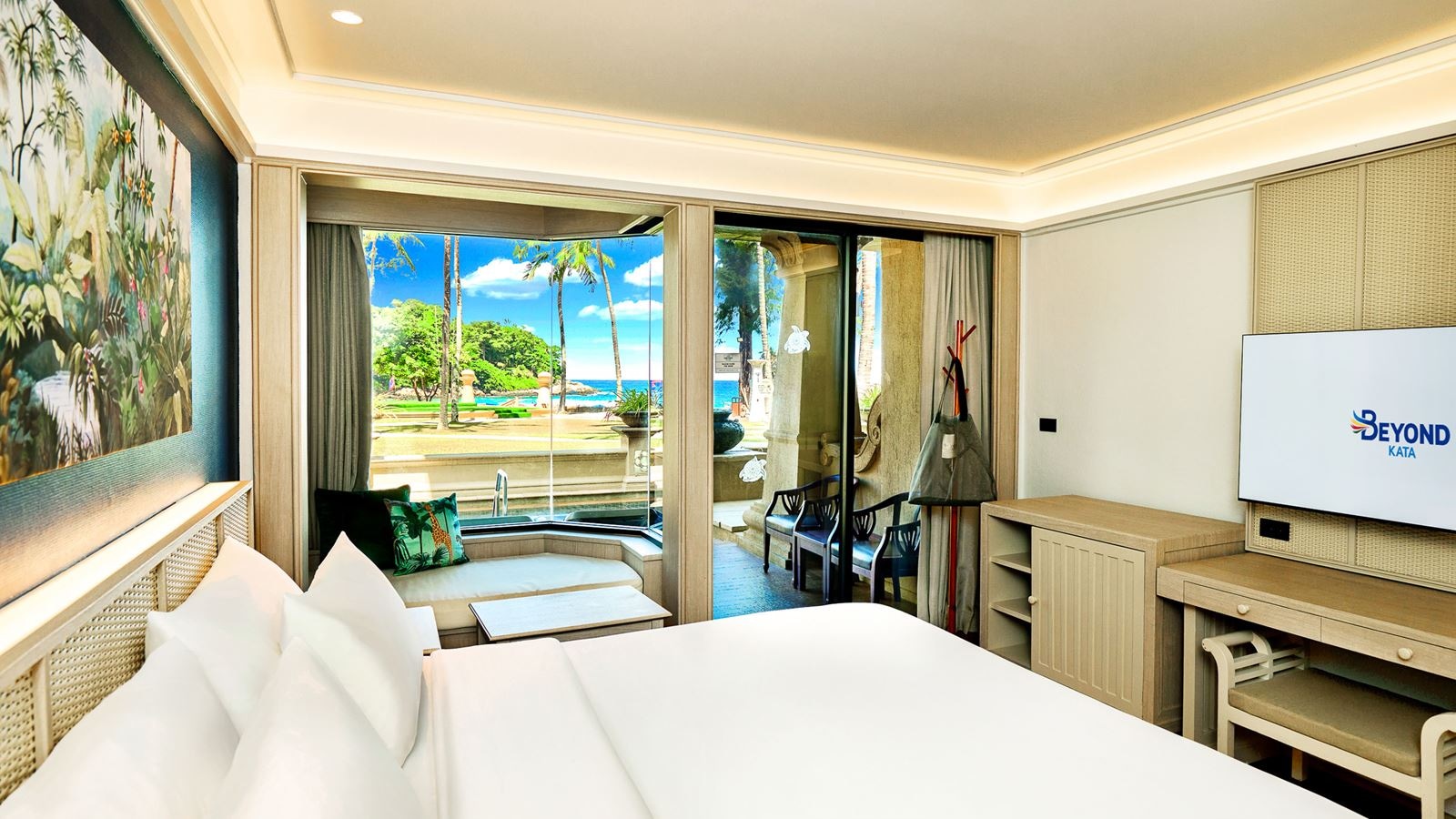 rooms-deluxe-pool-access