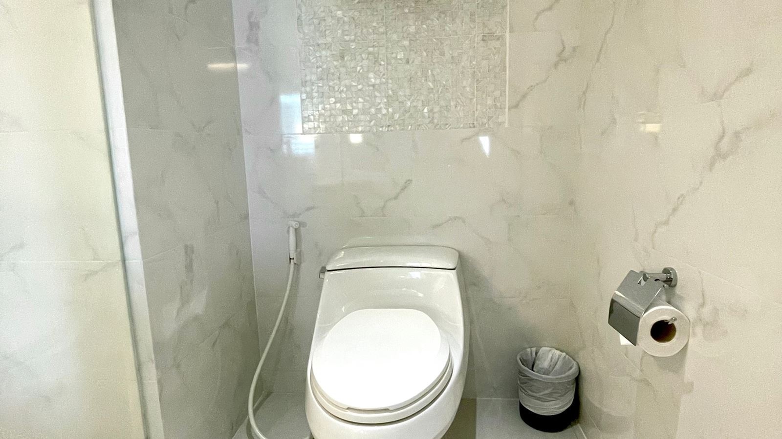 rooms-grand-deluxe-room