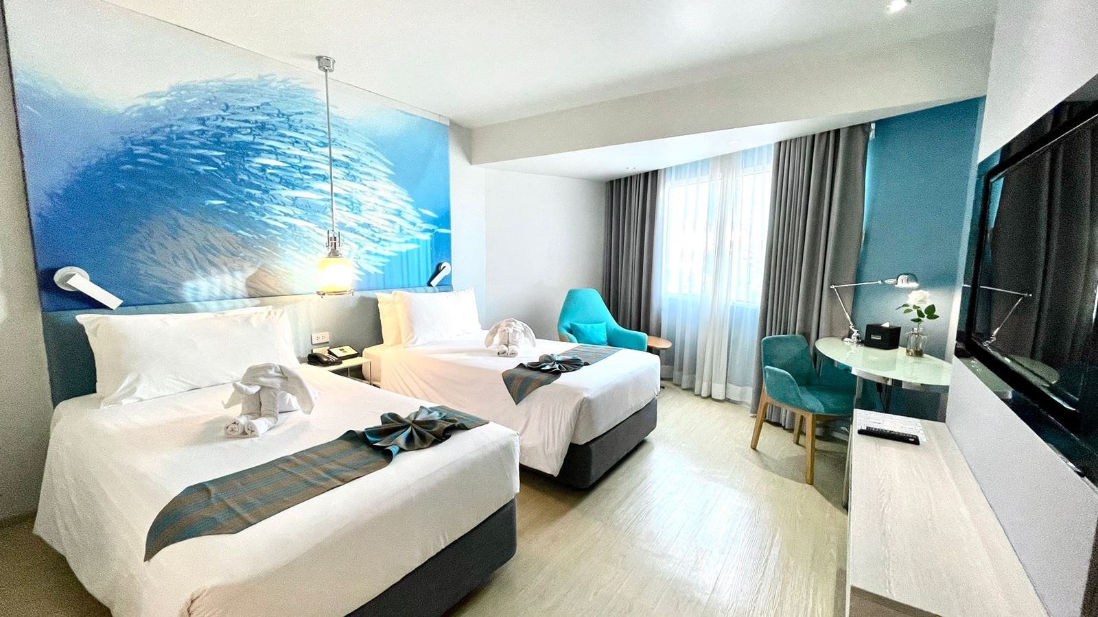 rooms-grand-deluxe-room