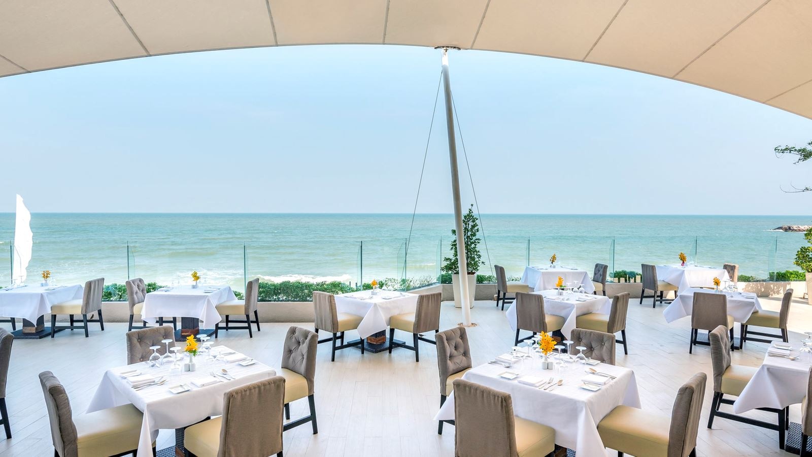 restaurants-ocean-terrece