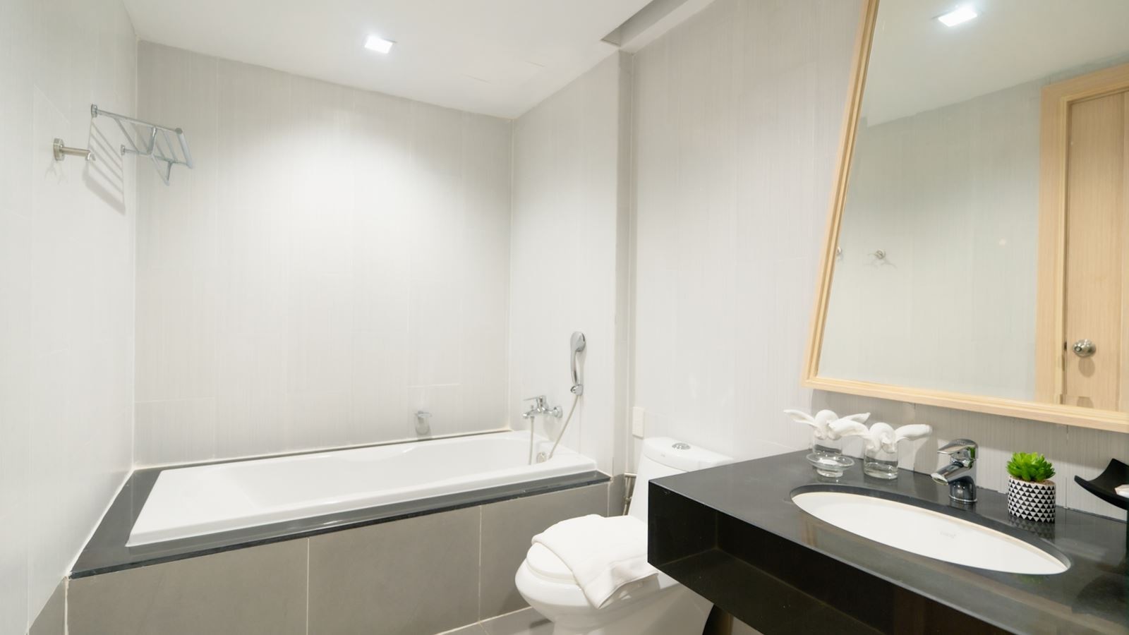 rooms-deluxe-pool-access