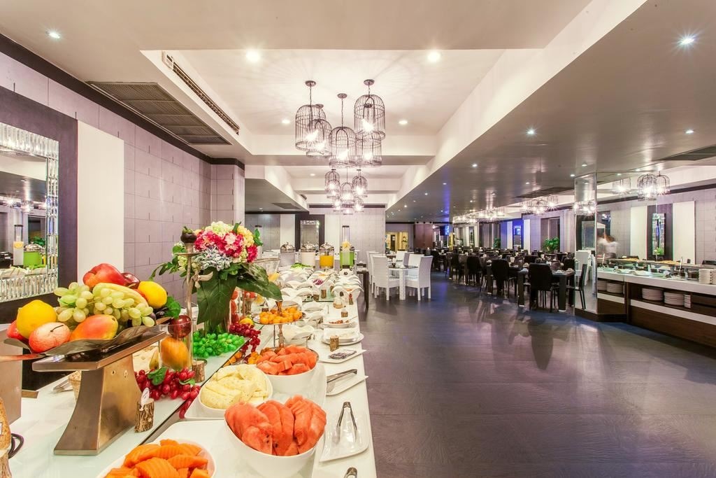 restaurants-restaurant