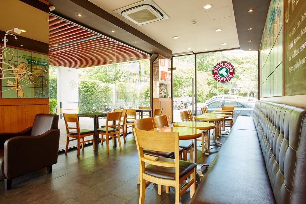 restaurants-tom-n-toms-coffee