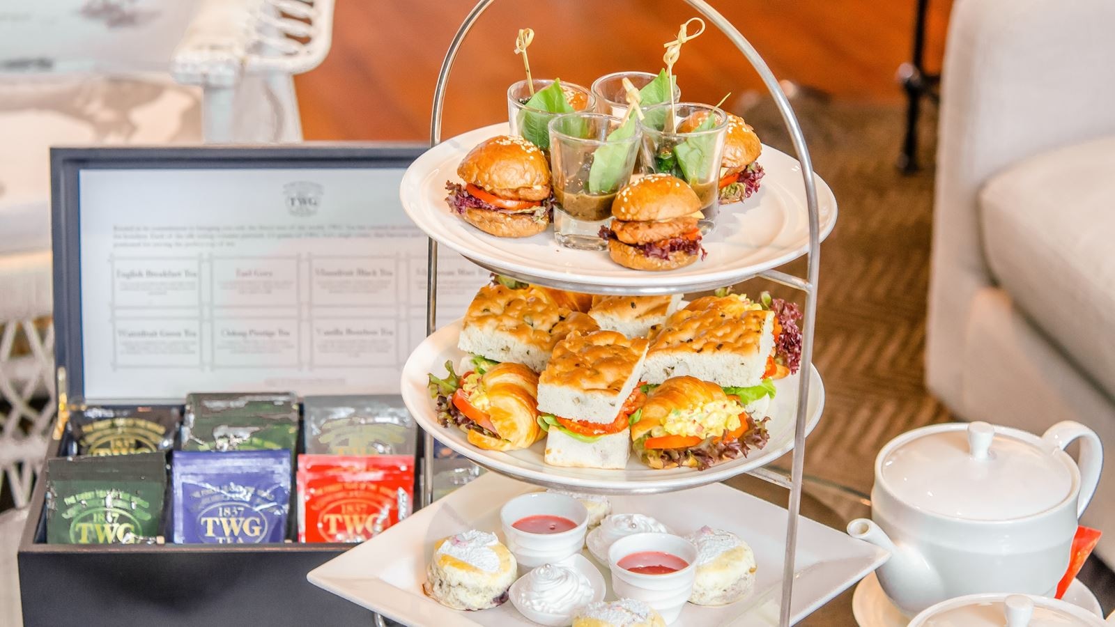 restaurants-reef-deli