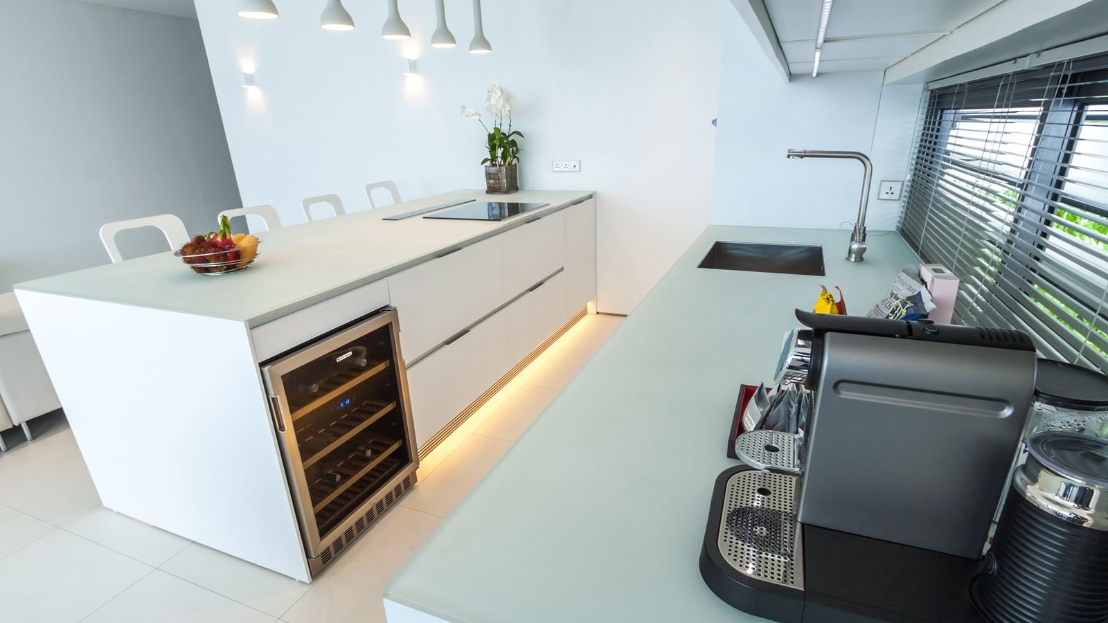 rooms-onebedroom-sky-pool-villa