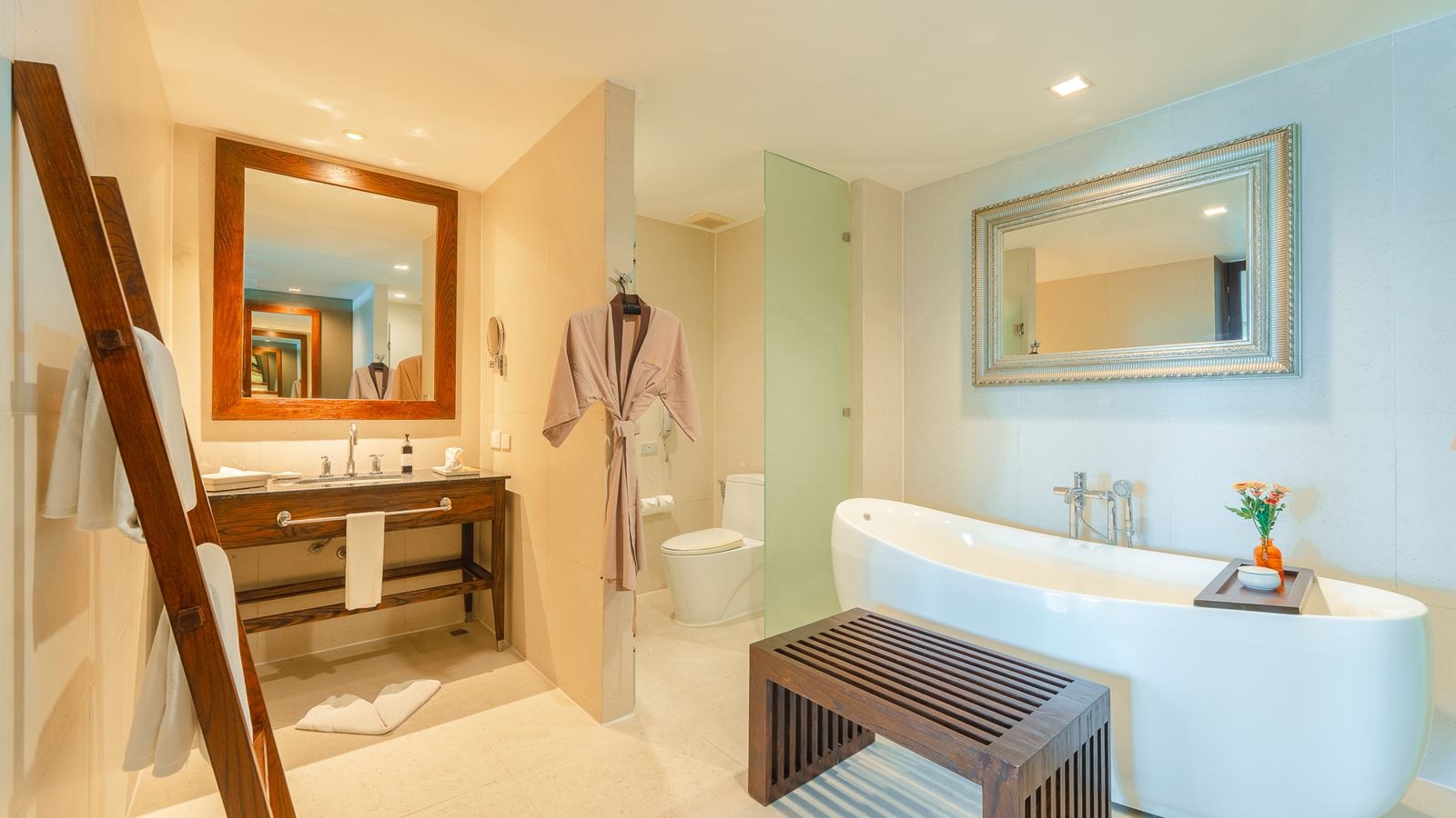 rooms-grand-deluxe-family-room