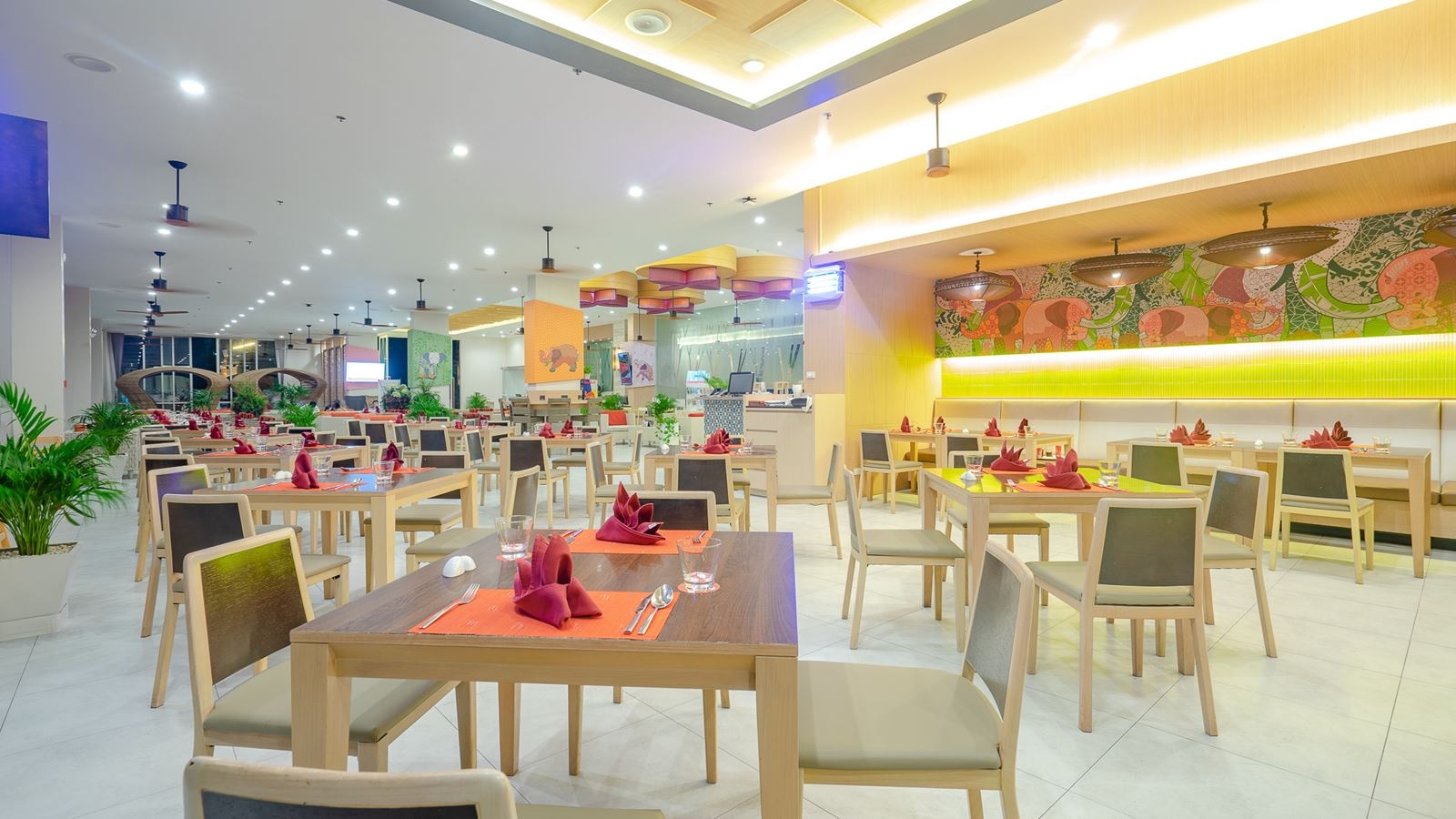 restaurants-the-cafe