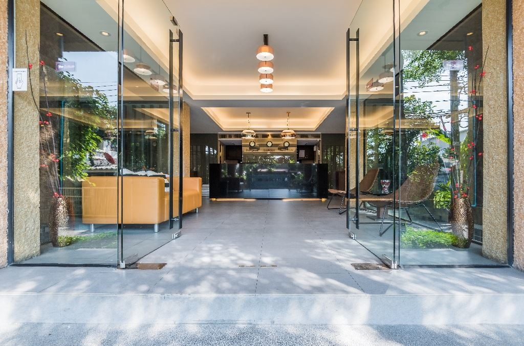 general-main-building