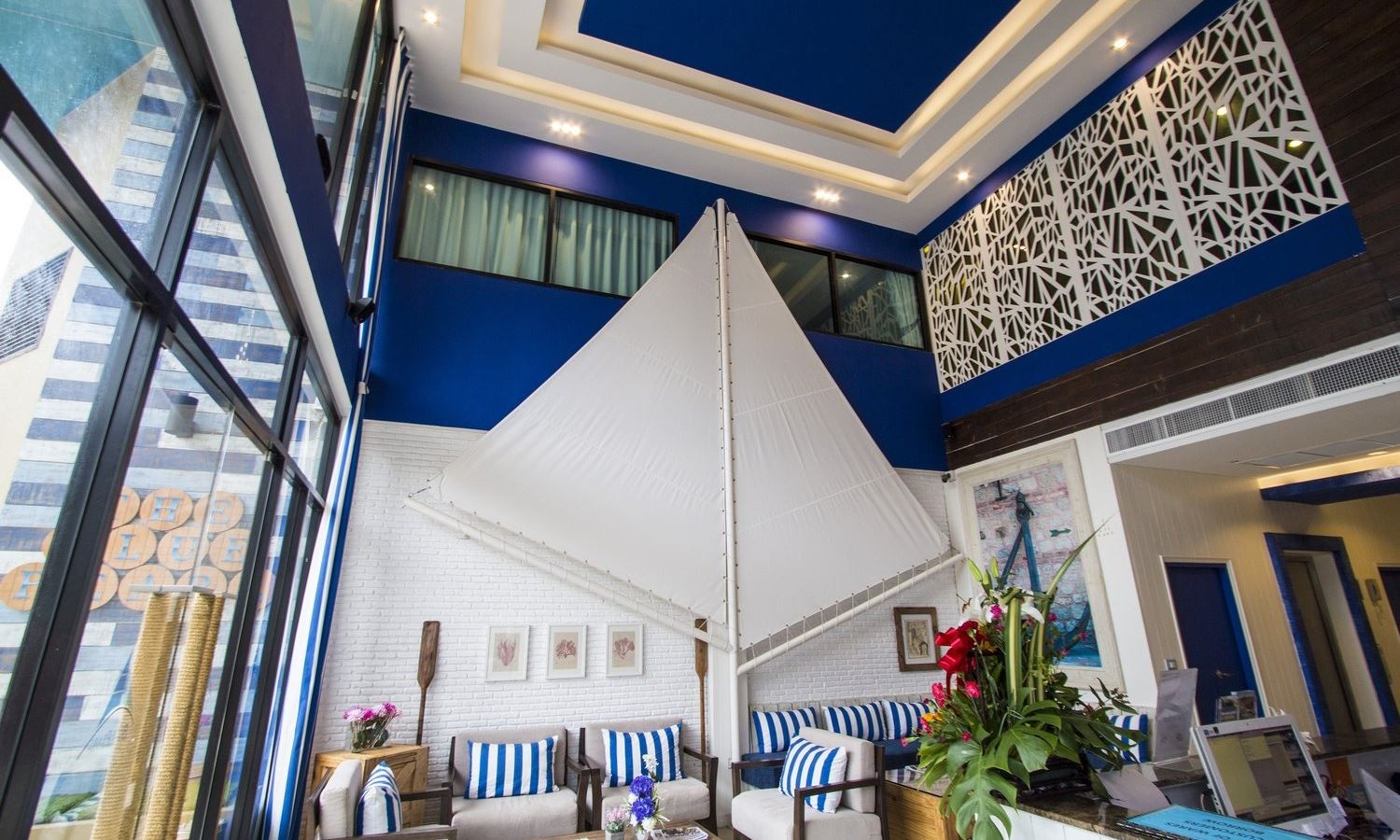 general-main-building