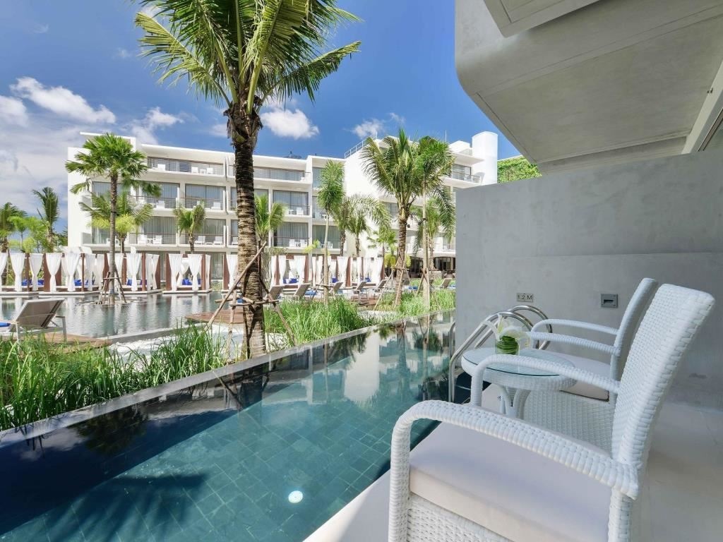 rooms-garden-pool-suite