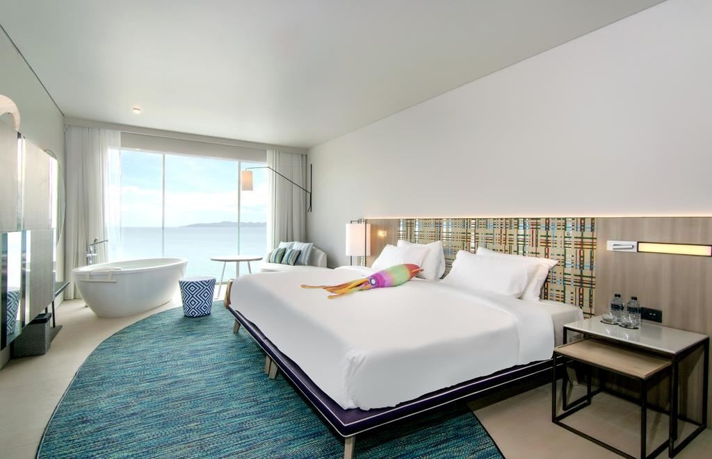 rooms-ocean-front-child-sharing-bed