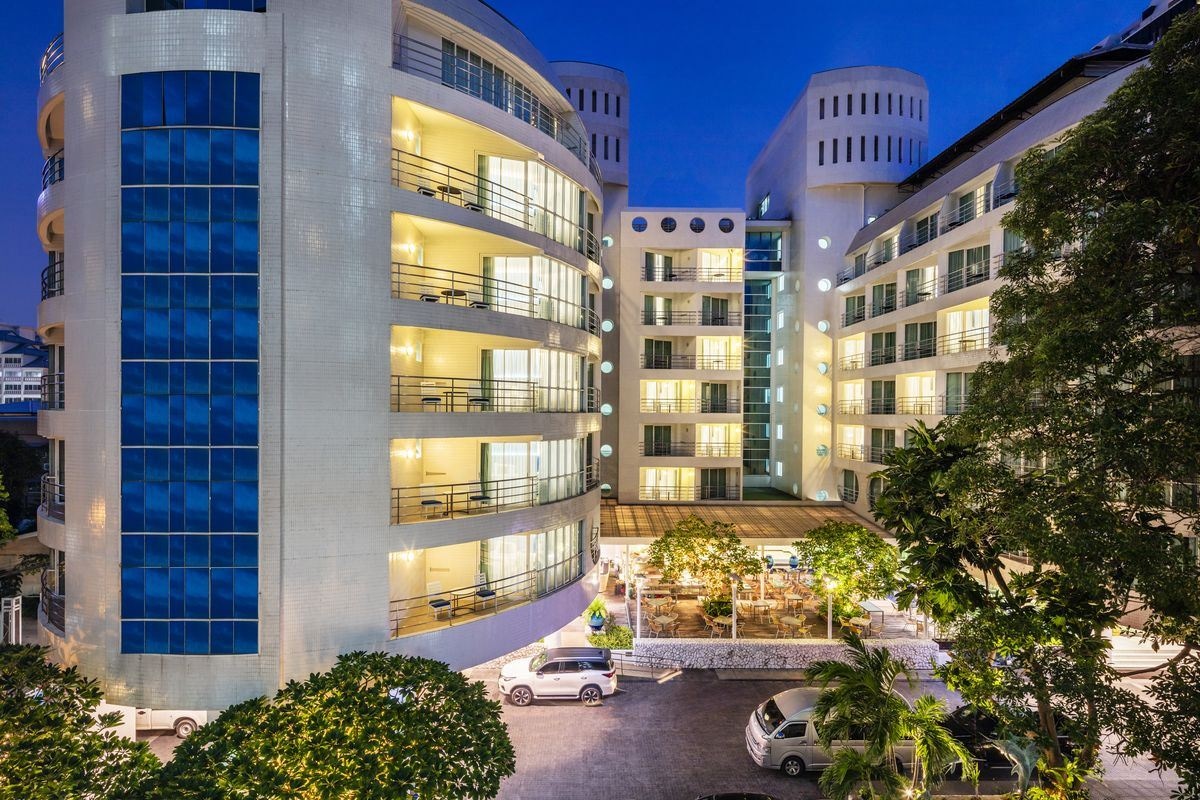 general-main-building