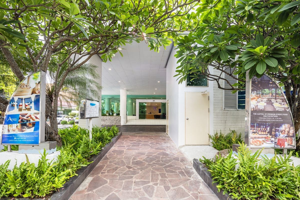 general-main-building