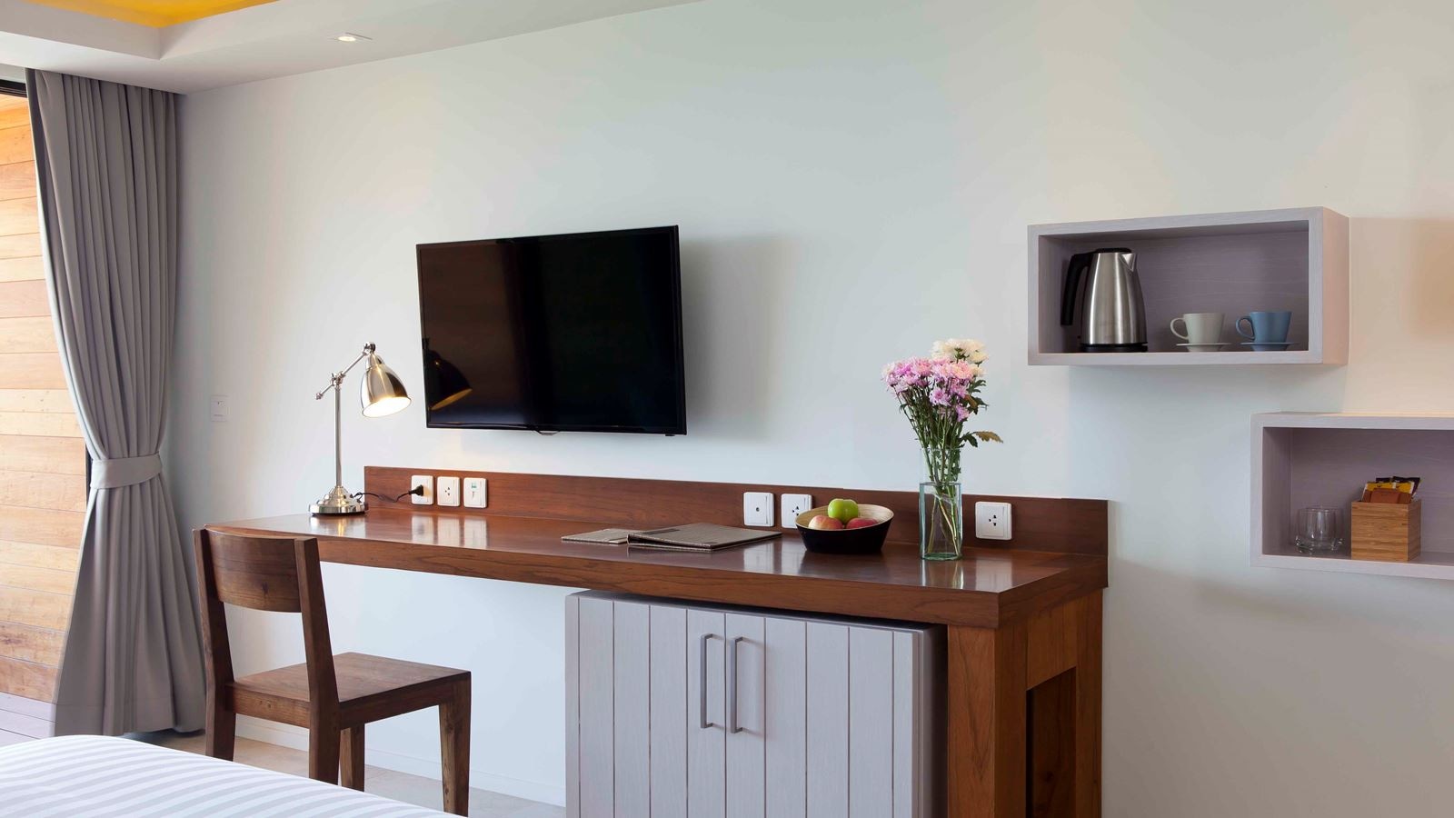 rooms-deluxe-seaview