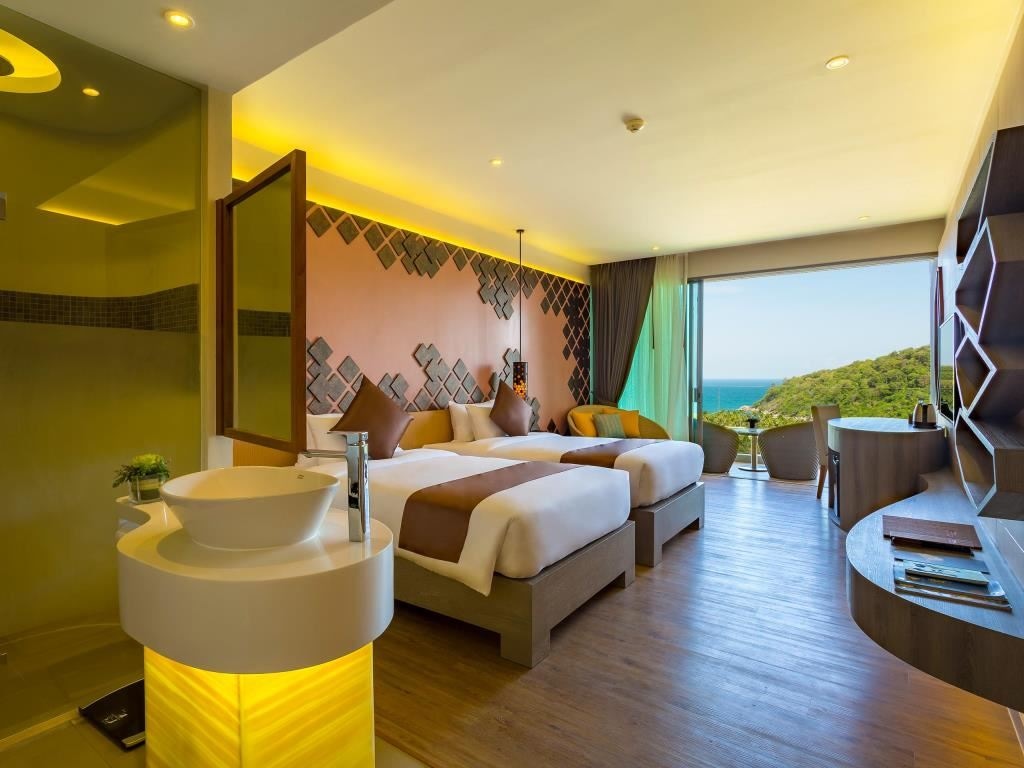 rooms-deluxe-sea-view