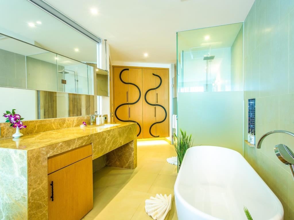 rooms-deluxe-sea-view