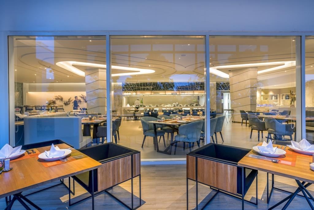 restaurants-amor-restaurant