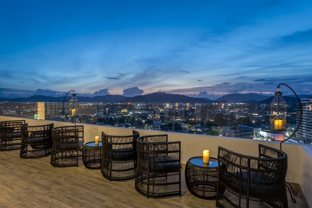 restaurants-amor-restaurant