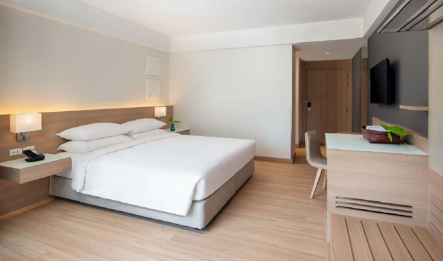 rooms-superior-room-with-balcony