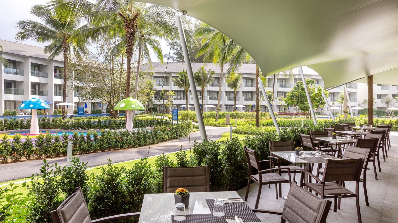 restaurants-the-main-restaurant