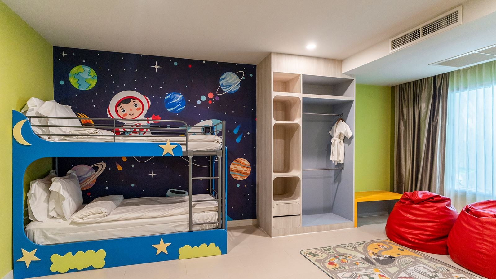 rooms-kids-suite-beach-wing