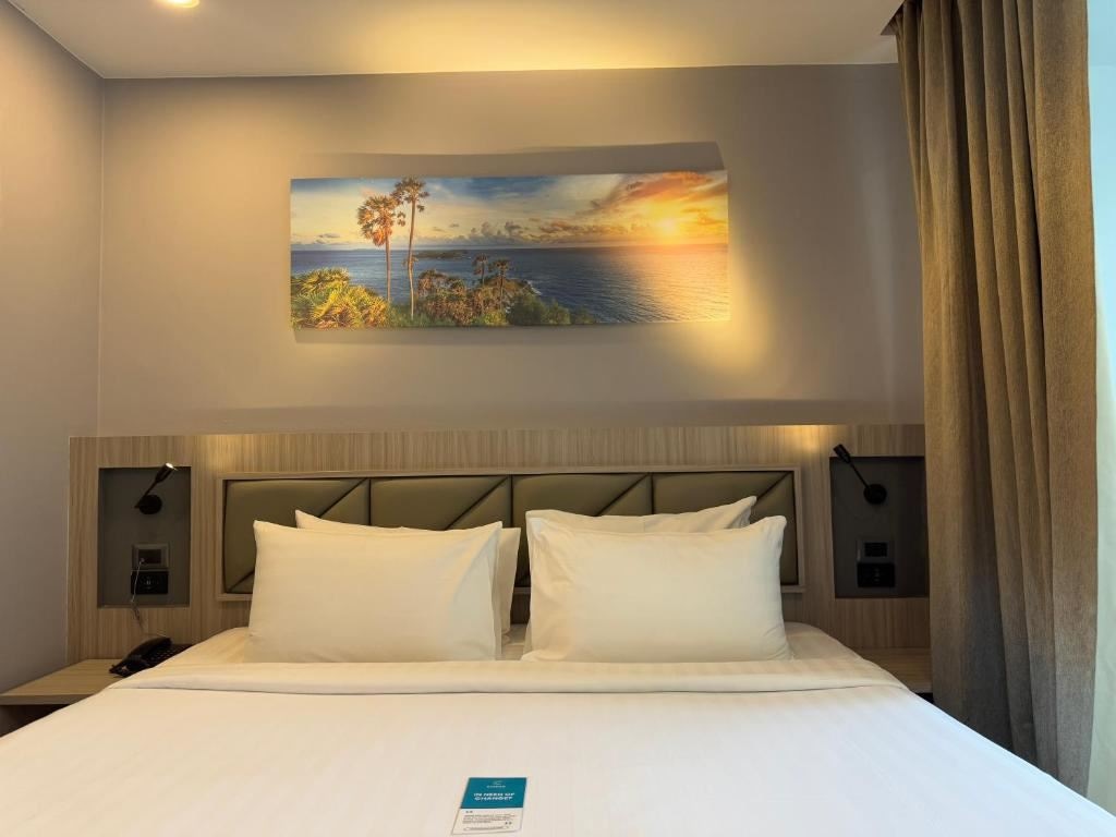 rooms-standard-king-room