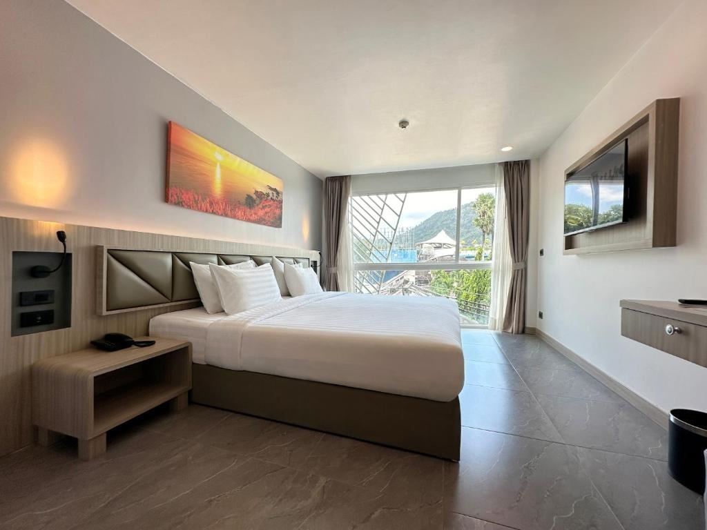 rooms-premium-superior-king-mountain-view