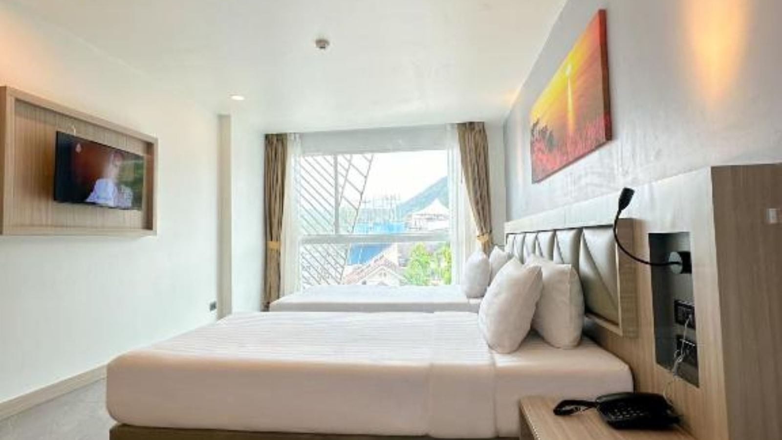 rooms-premium-superior-twin-mountain-view