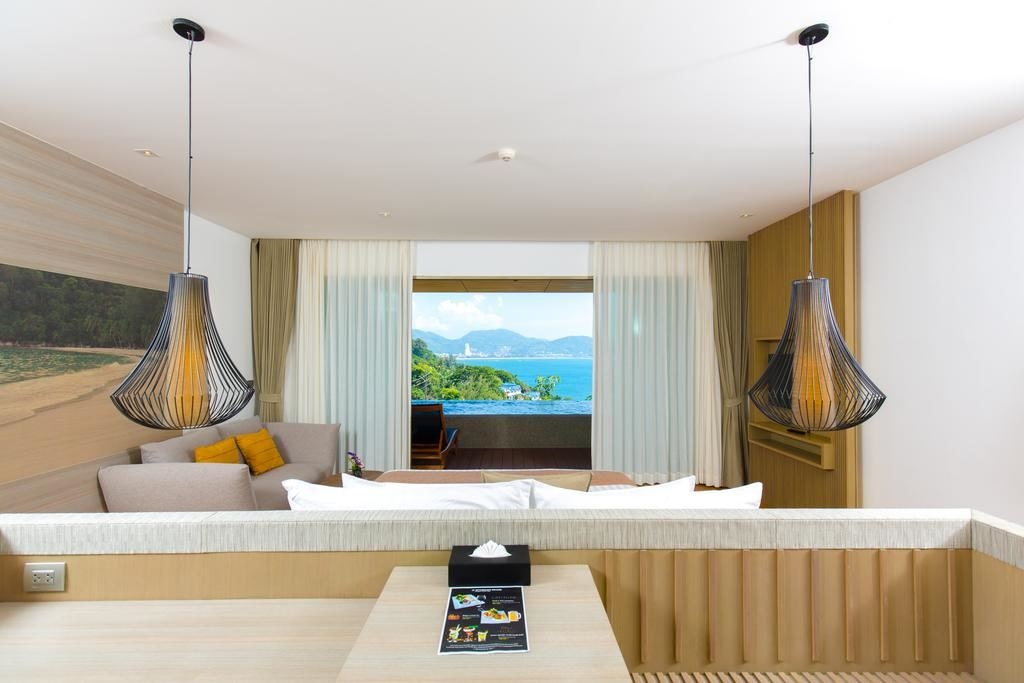 rooms-ocean-view-pool-suite