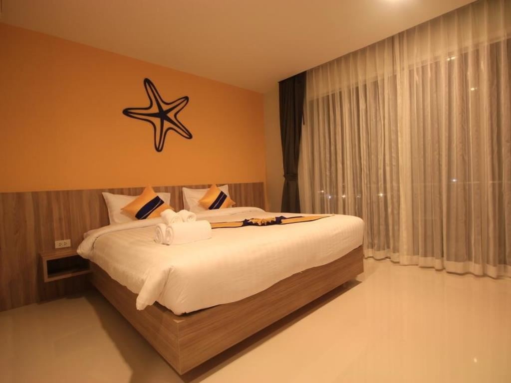rooms-deluxe-charming-room