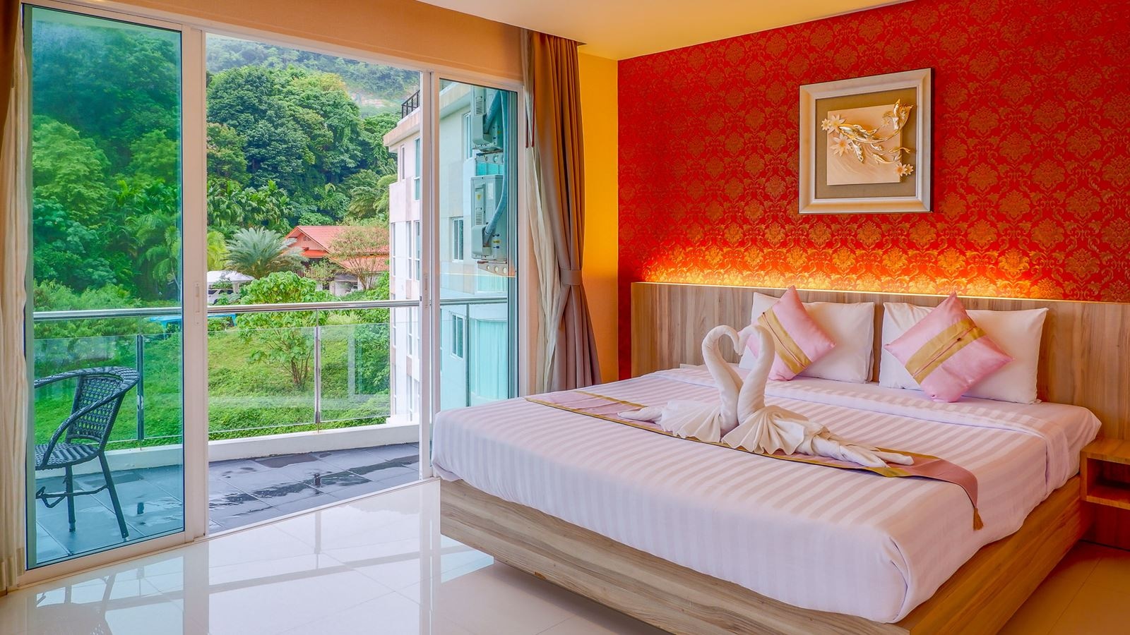 rooms-executive-suite