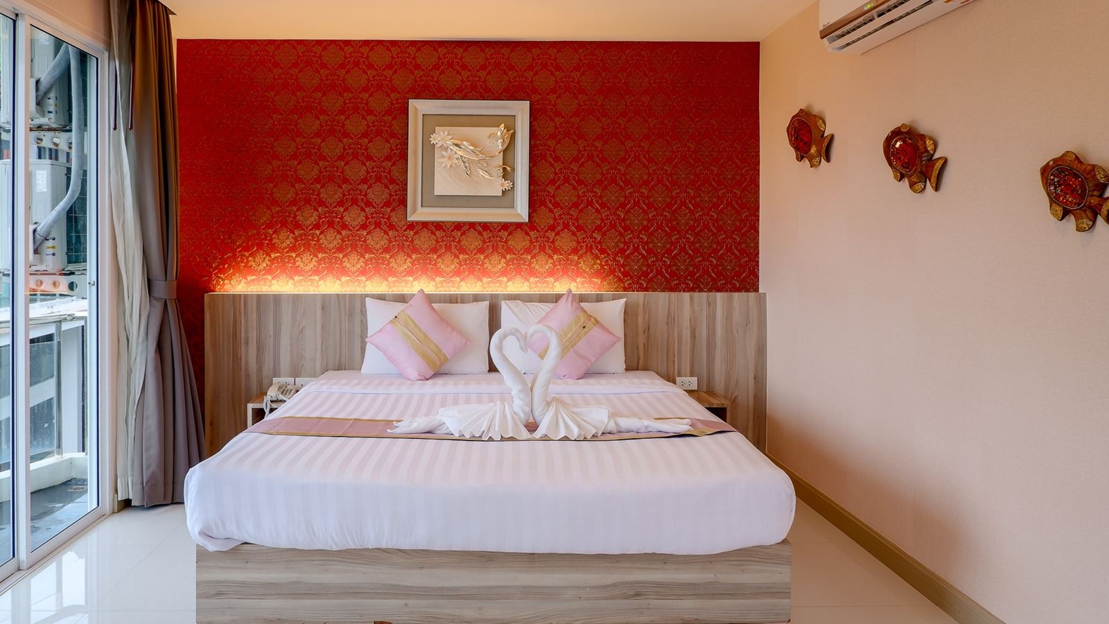 rooms-executive-suite