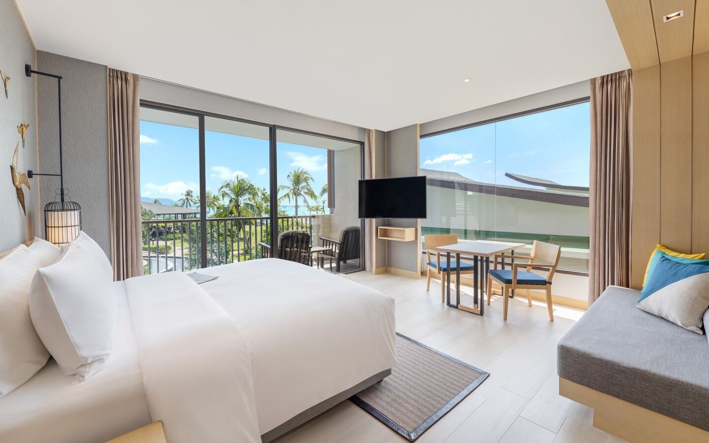 rooms-studio-pool-view-2nd-chd-share-bed