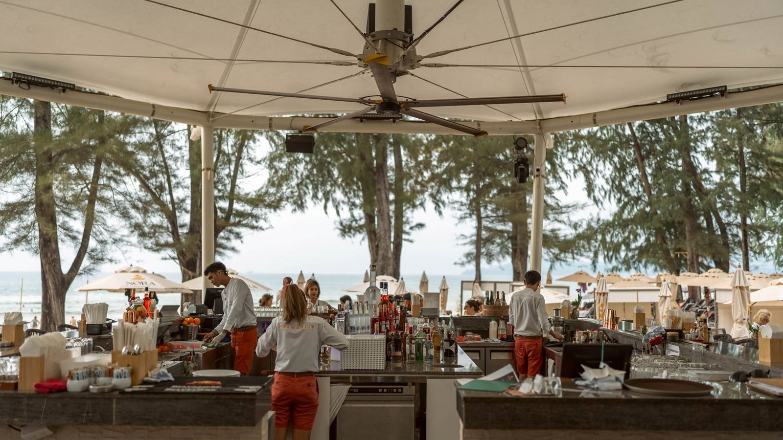 restaurants-restaurants