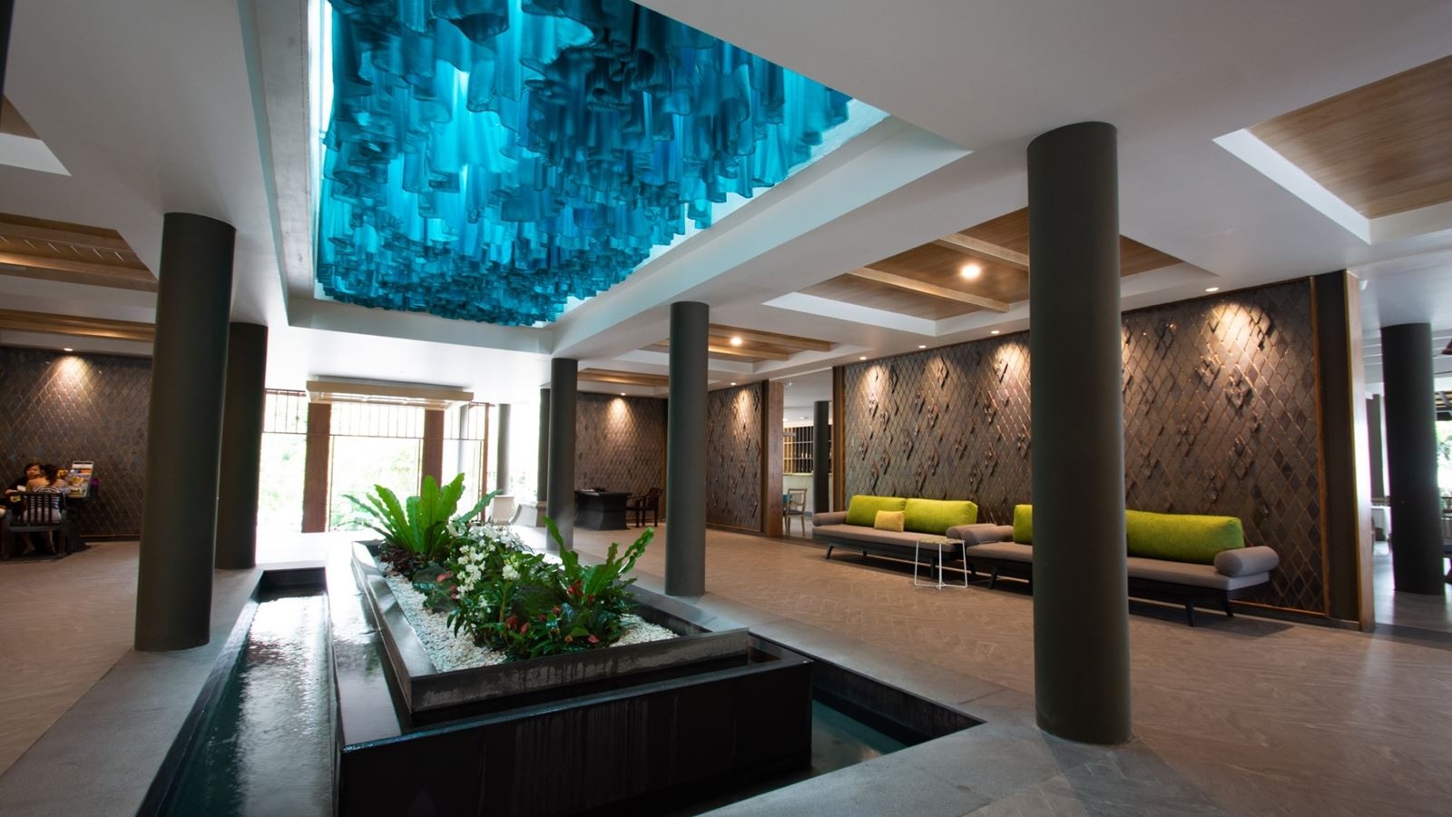 general-main-building