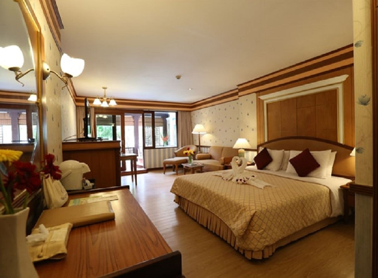 rooms-seaview-jacuzzi-suite