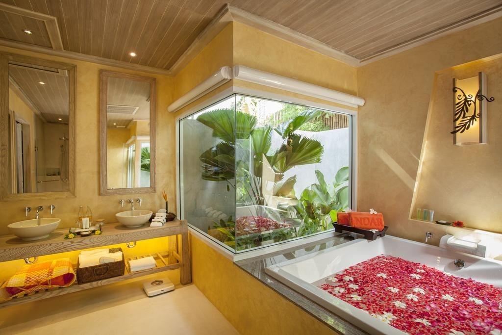 rooms-suite-pool-villa