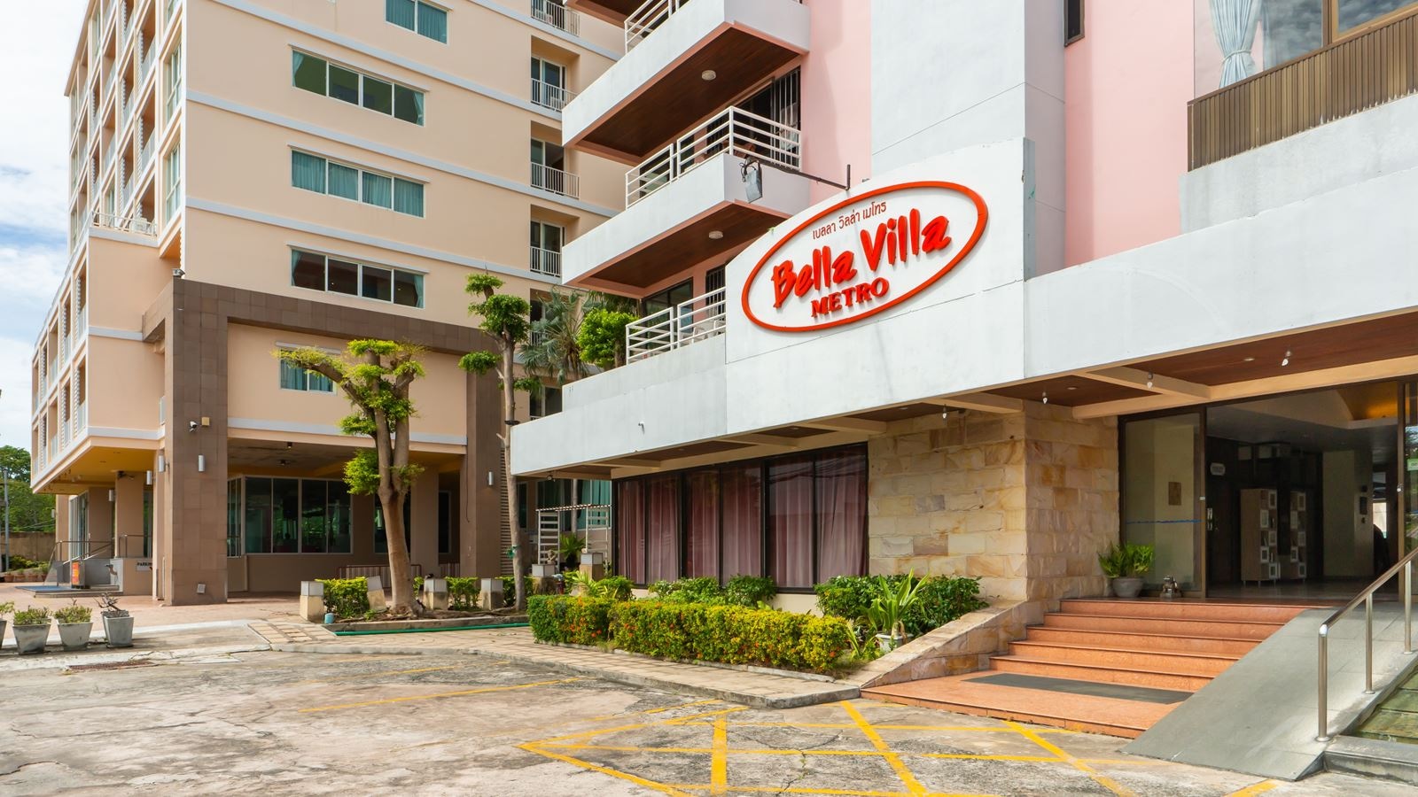 general-main-building