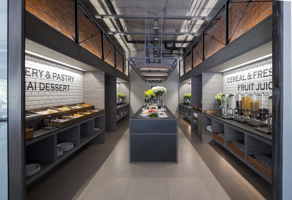 restaurants-rocky-cafe