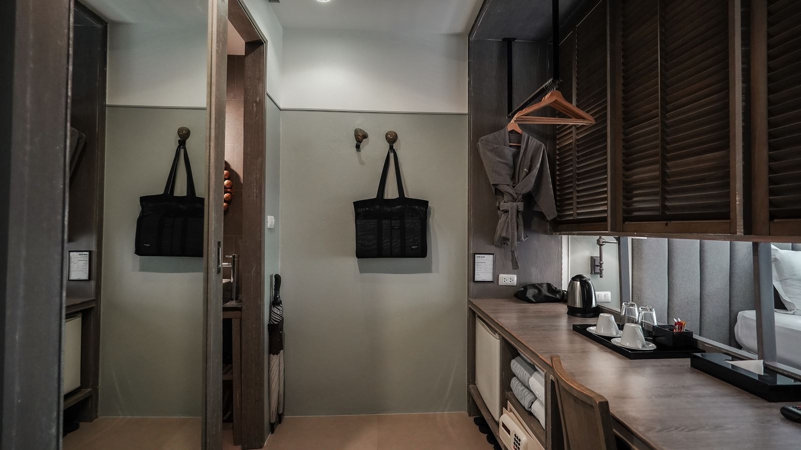 rooms-superior-room