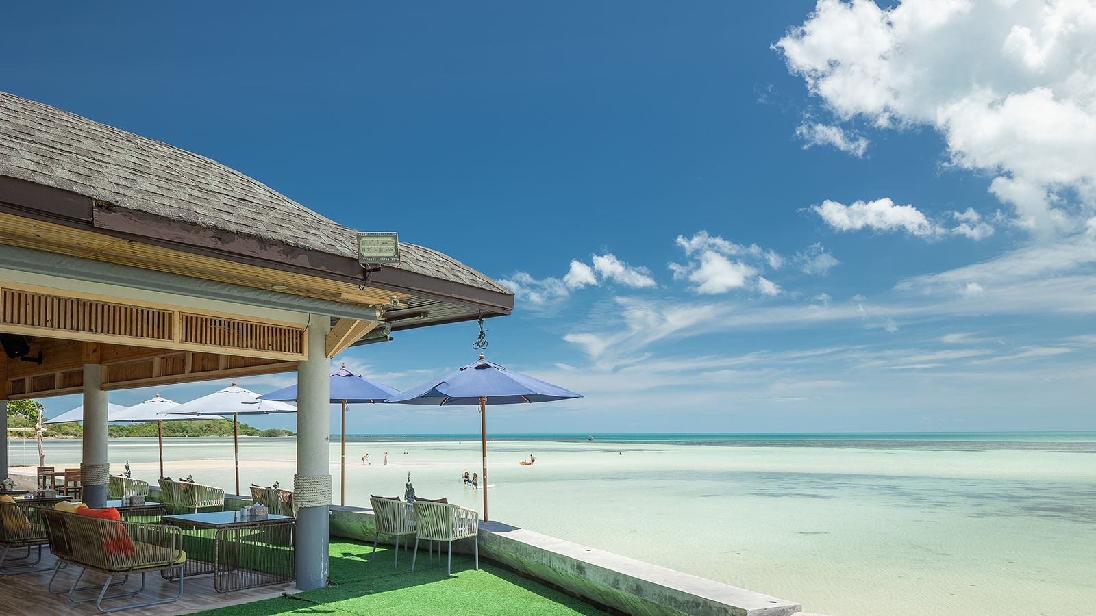 restaurants-cabana-beach-club