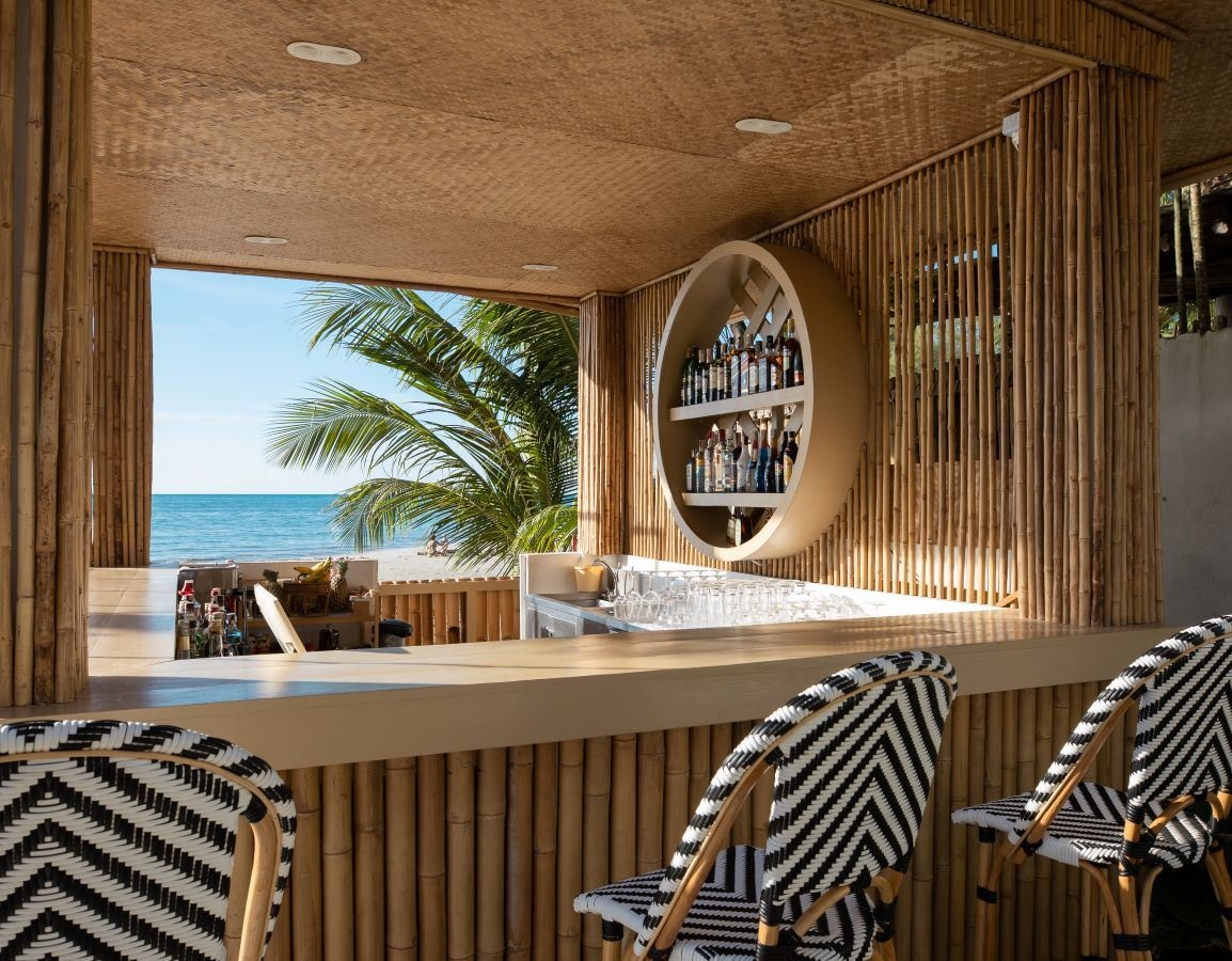 bars-sealections-seafood-grill-and-bar