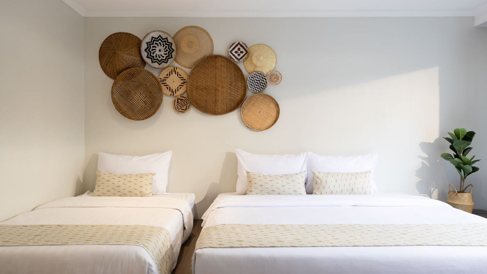 rooms-local-thai-doubletwin