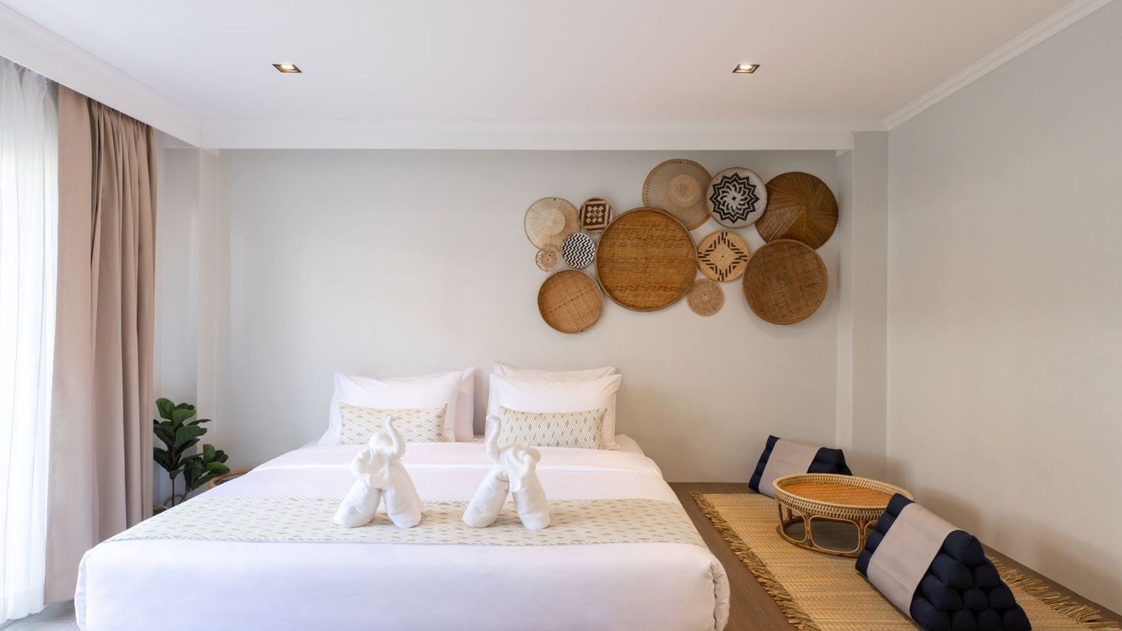 rooms-local-thai-doubletwin