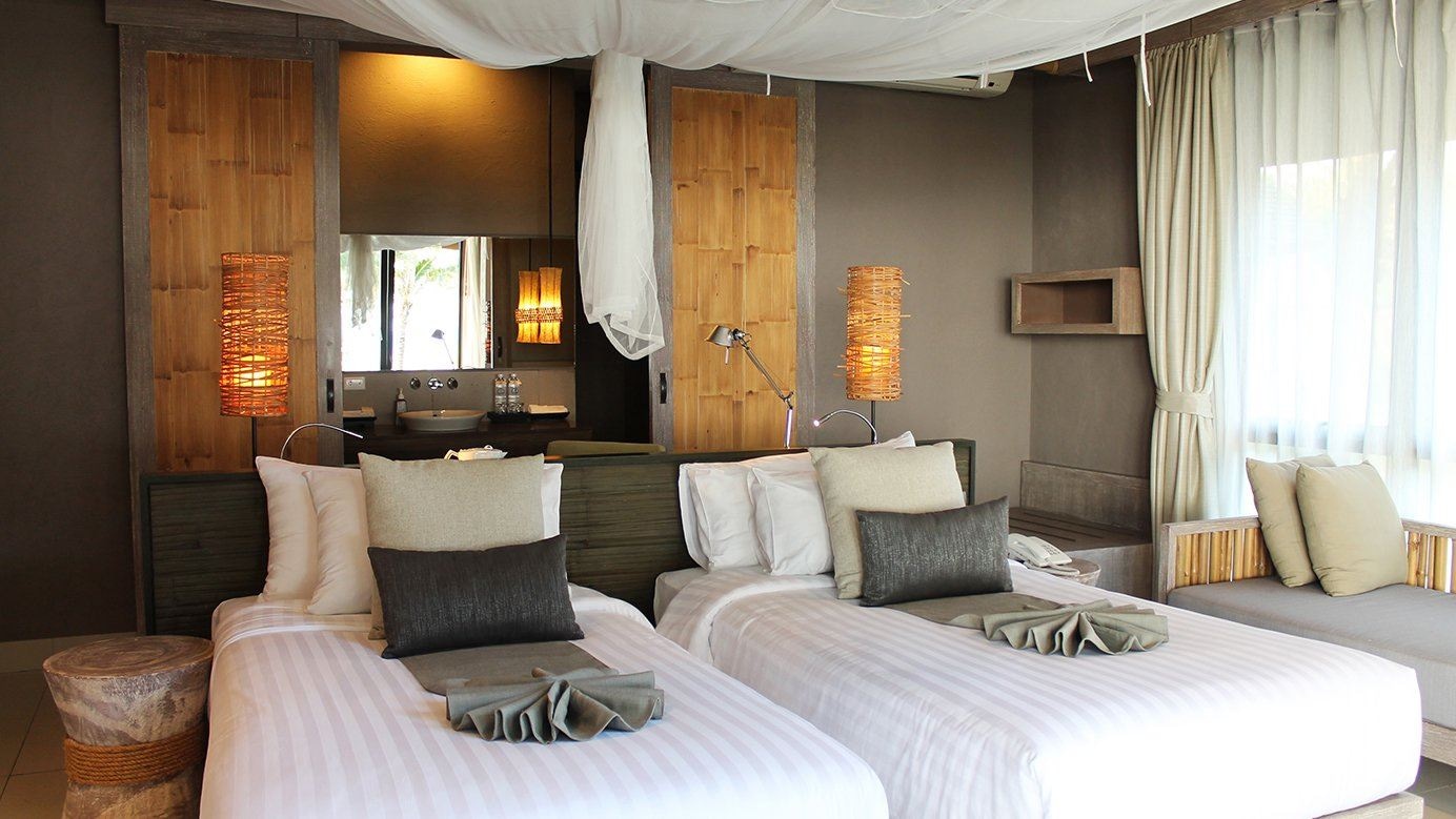 rooms-deluxe-beach-front-villa