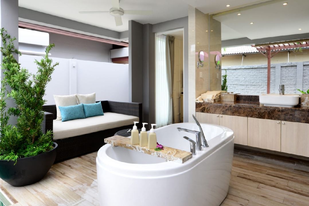 rooms-private-pool-deluxe