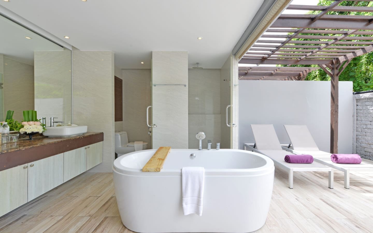 rooms-private-pool-deluxe