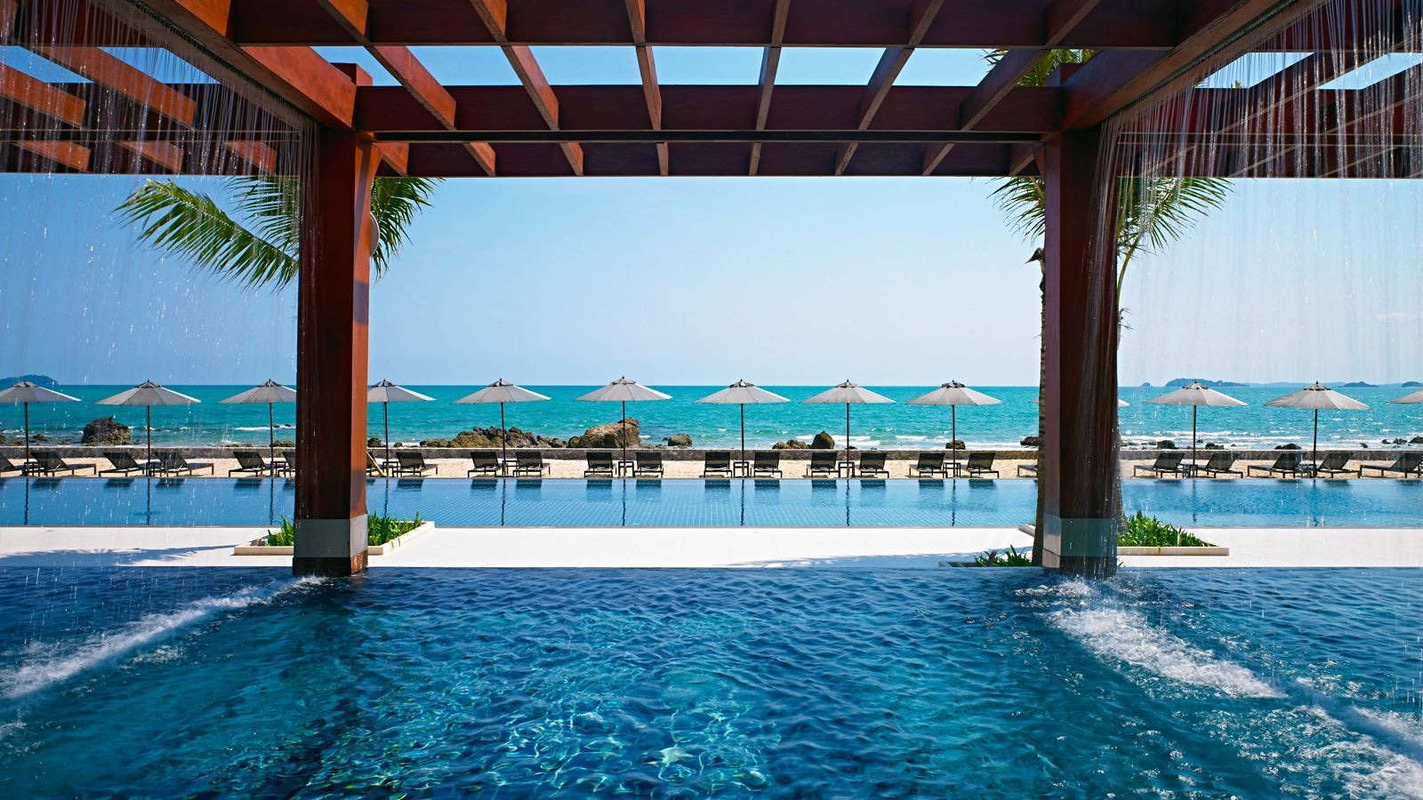 pools-outdoor-childrens-pool